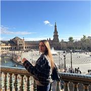 Sono una studentessa del liceo, offro aiuto compiti per elementari e medie a Brescia in modo semplice e efficace